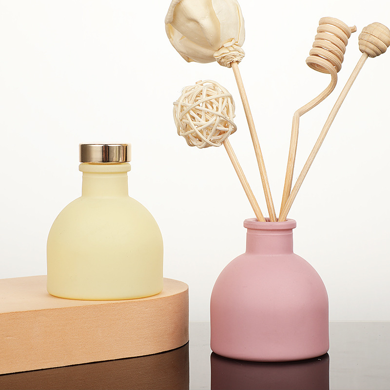 Home Fragrance Set Gift - 1 szt. 50 ml puste różowe/białe/żółte/czarne